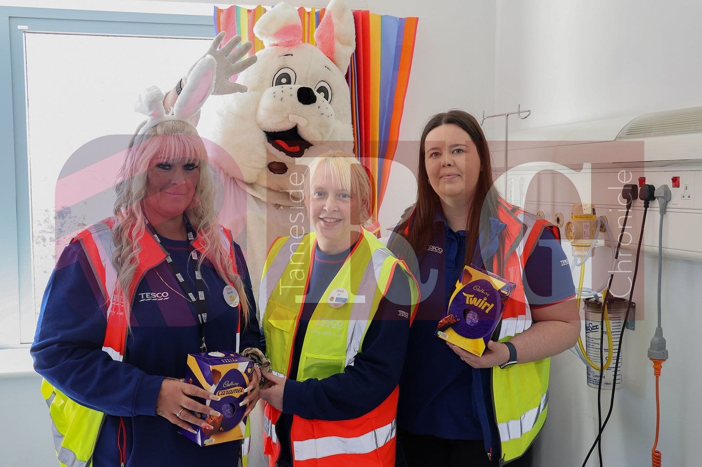 TAMESIDE HOSPITAL CHILDRENS WARD EASTER STAGECOACH (42).JPG