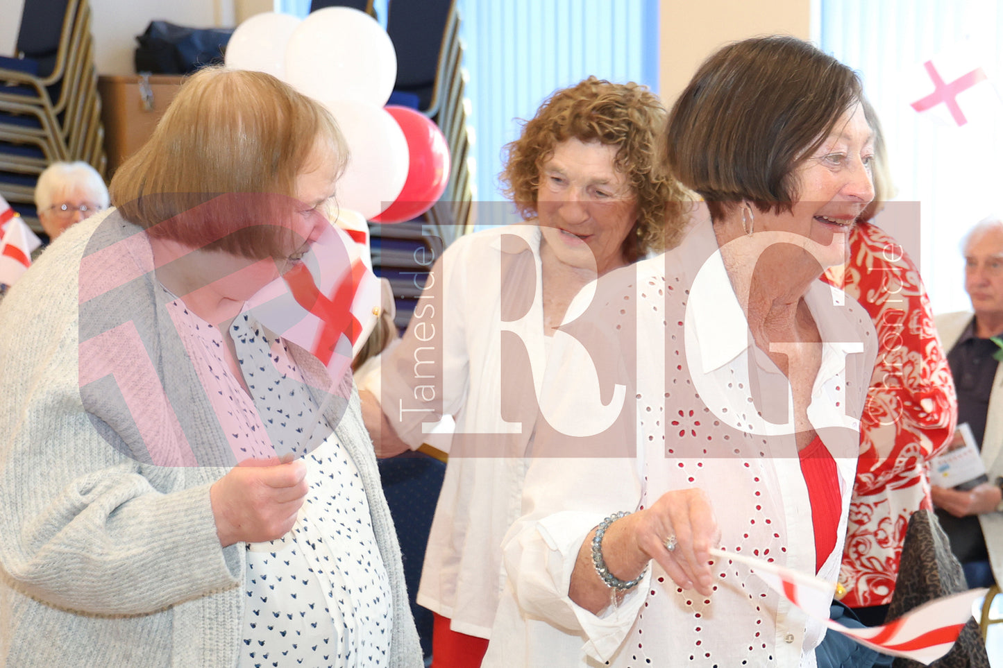 ST. GEORGES DAY GRAFTON CENTRE HYDE (108).JPG