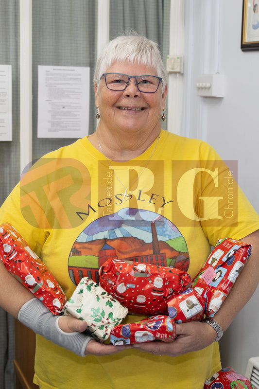 MOSSLEY METHODIST CHURCH FESTIVE FAIR (45).JPG