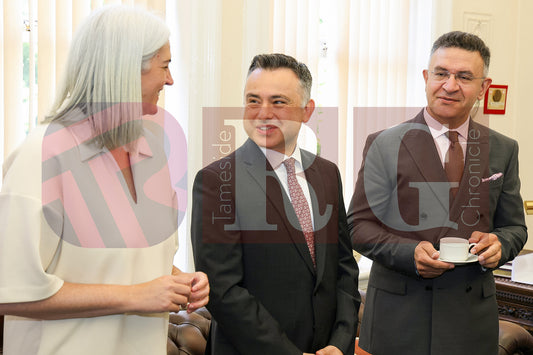 SERVICE OF CONSULS DUKINFIELD TOWN HAL 2025 (7).JPG