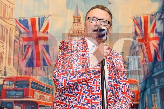 DENTON FESTIVAL HALL ST.GEORGE'S DAY (14).JPG