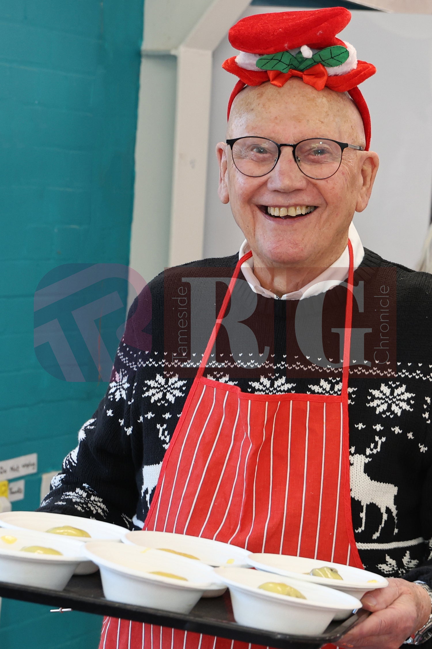 TOGETHER CENTRE DUKINFIELD XMAS DINNER 2025 (49).JPG