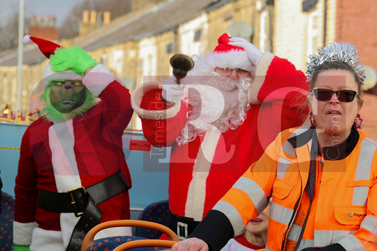 STAGECOACH OLDHAM TOUR WITH SASNTA 2025 (68).JPG