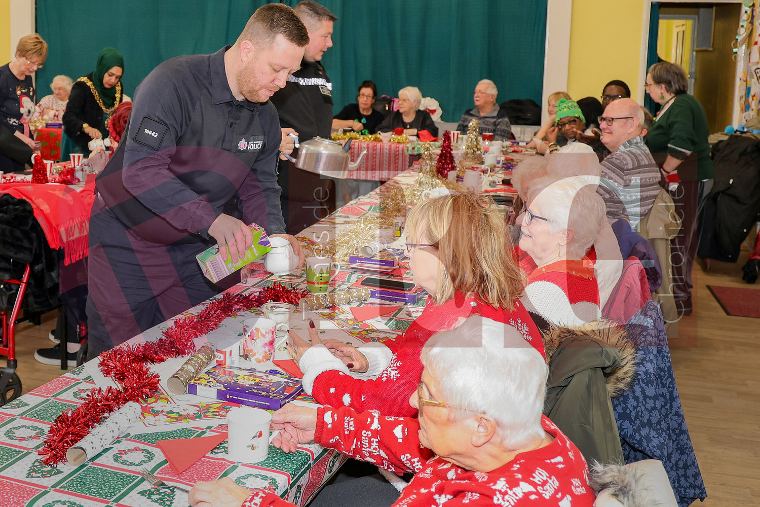 ST. PETERS COMMUNITY XMAS DINNER 2025 (18).JPG