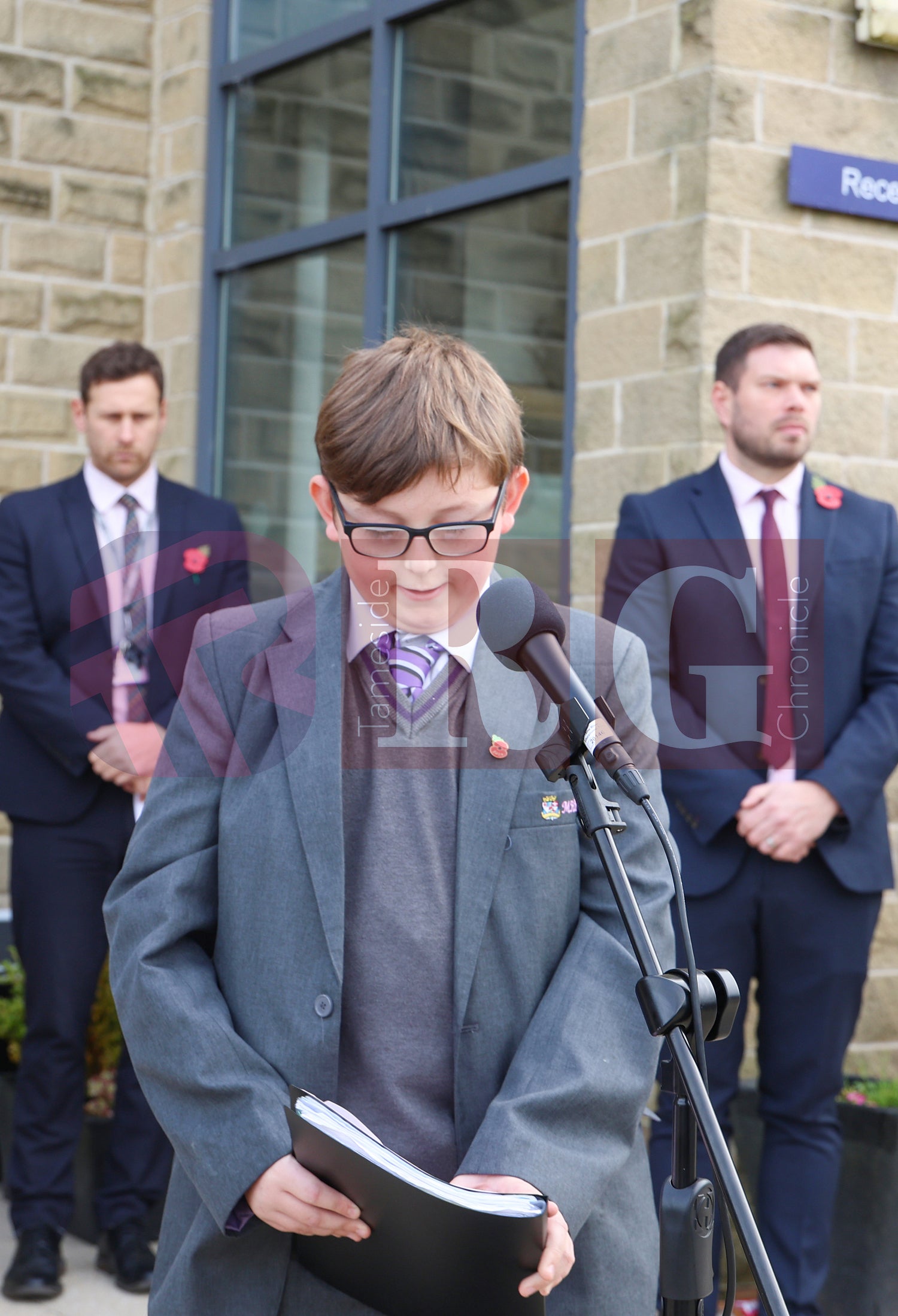 ARMISTICE DAY MOSSLEY HOLLINS 2024 (30).JPG