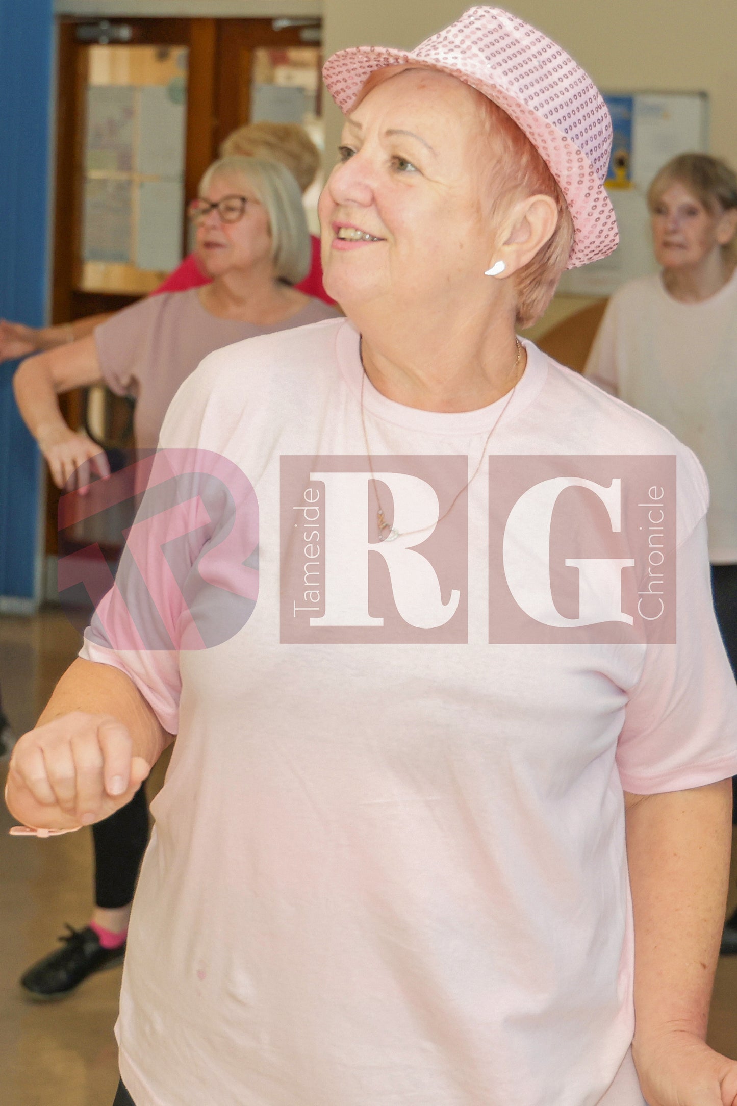 BREAST CANCER  FUNDRAISING GRAFTON CENTRE HYDE (13).JPG