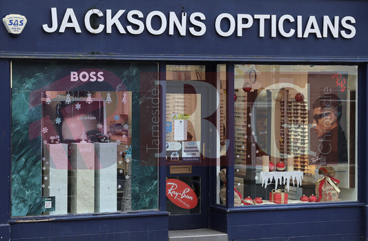 GLOSSOP SHOP XMAS WINDOWS 2024 (48).JPG