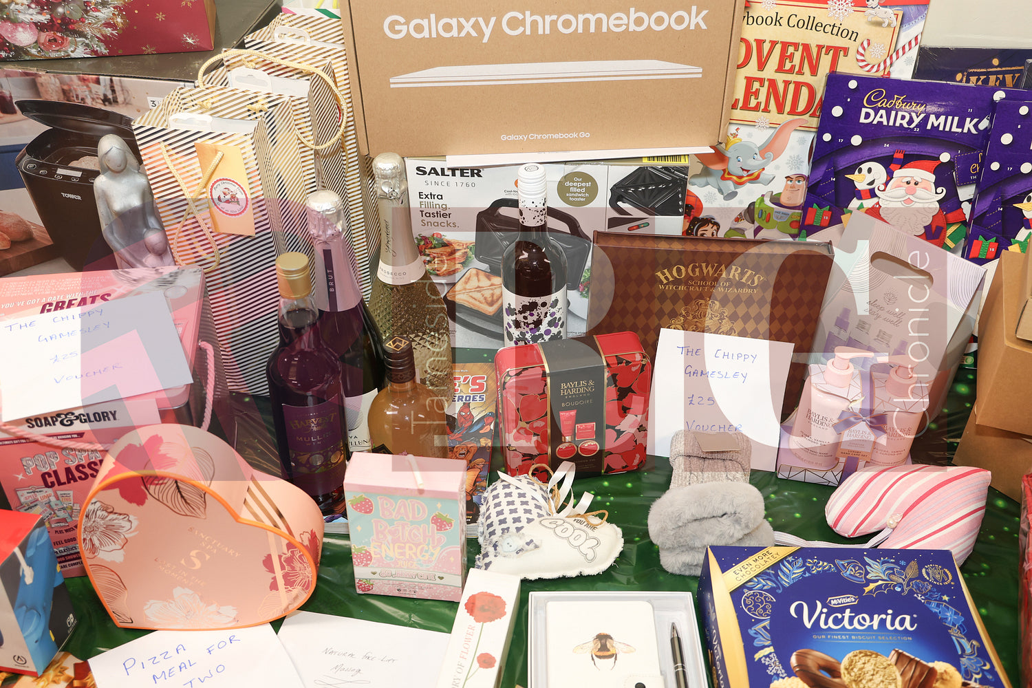 GAMESLEY YOUTH CENTRE XMAS FAIR  (76).JPG