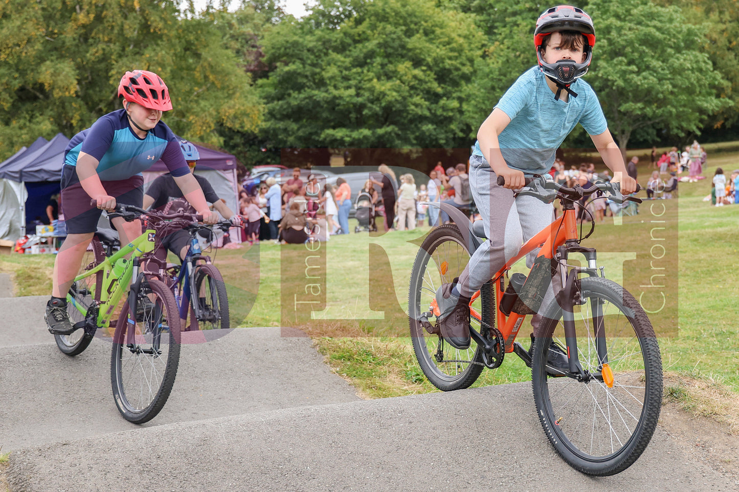 HADFIELD PICNIC IN THE PARK (30).JPG