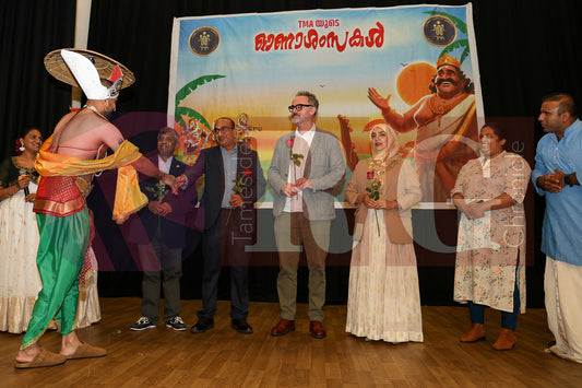 ONA AVESHAM DUKINFIELD TOWN HALL 2025 (61).JPG