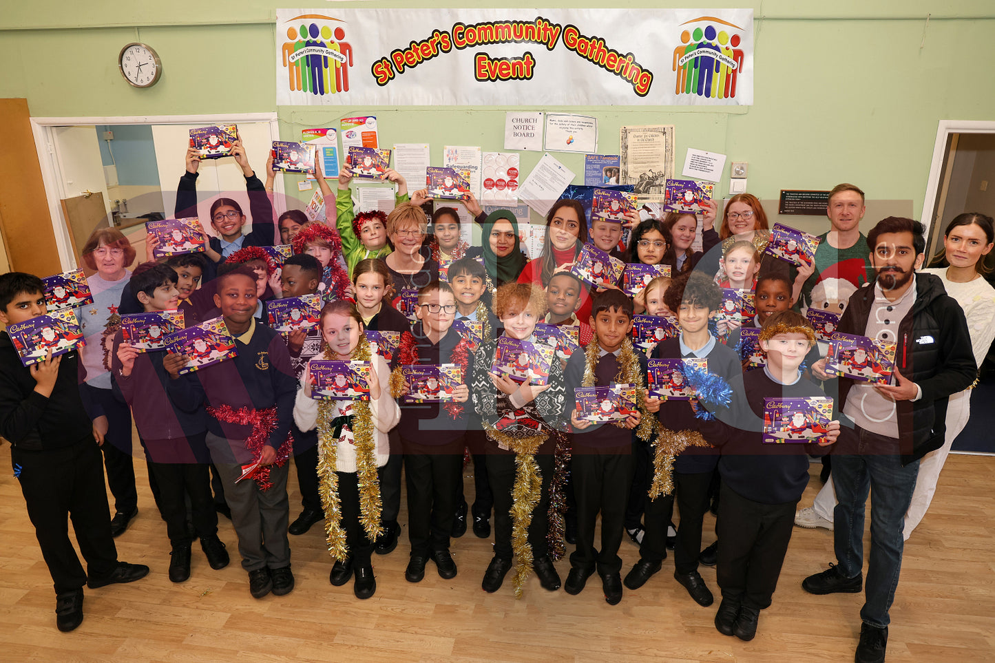 ST. PETERS COMMUNITY XMAS DINNER 2025 (80).JPG