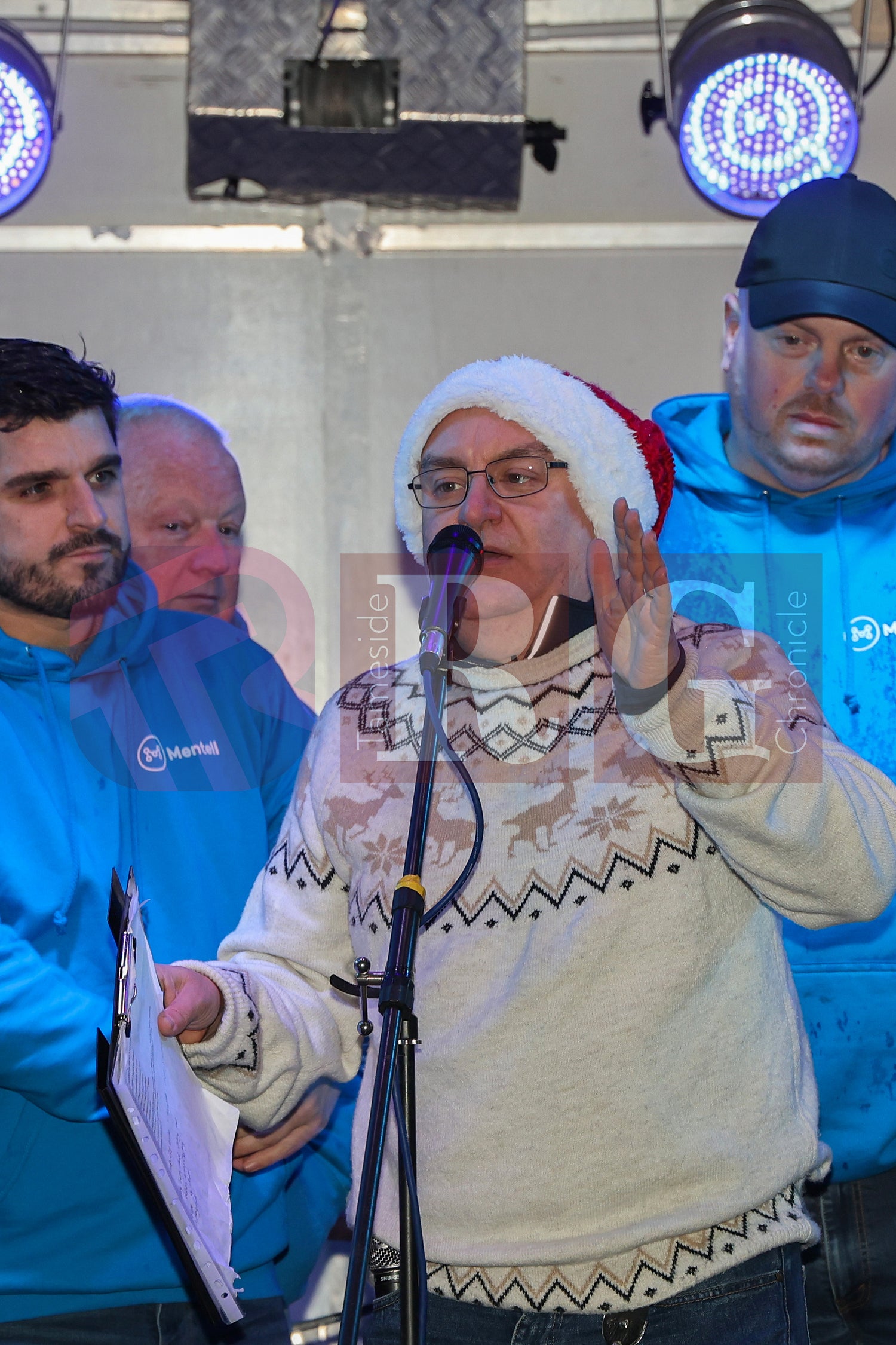 GLOSSOP LIGHT SWITCH ON 2025 (146).JPG