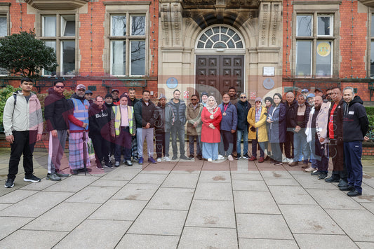 WALK WITH THE MAYOR HYDE TO DUKINFIELD (15).JPG