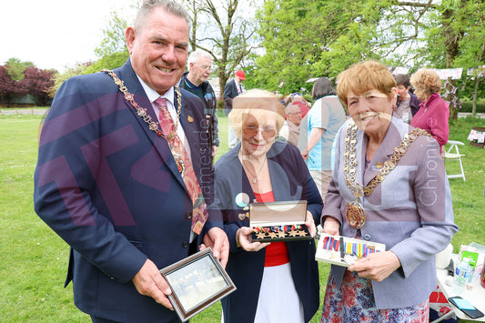 VE DAY THE COMMUNITY GARDEN DUKINFIELD (3).JPG