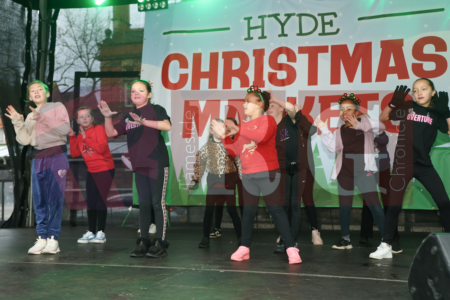 CHRISTMAS IN HYDE 2024 (75).JPG
