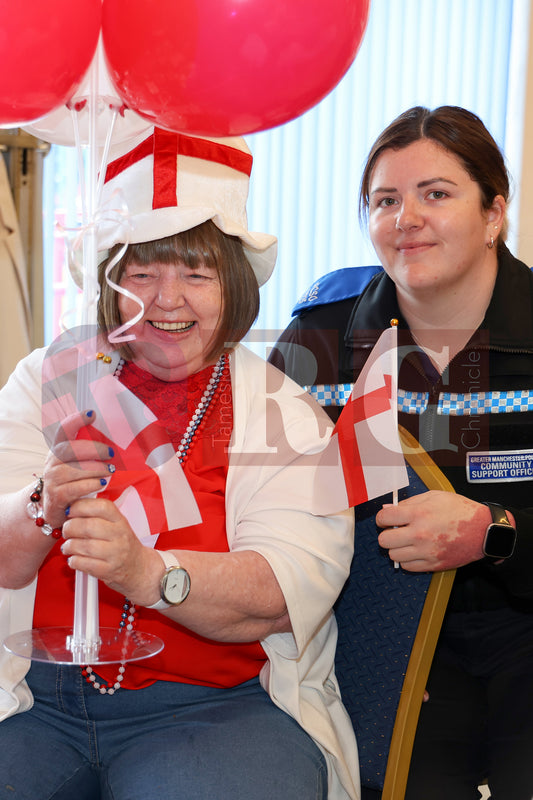 ST. GEORGES DAY GRAFTON CENTRE HYDE (85).JPG