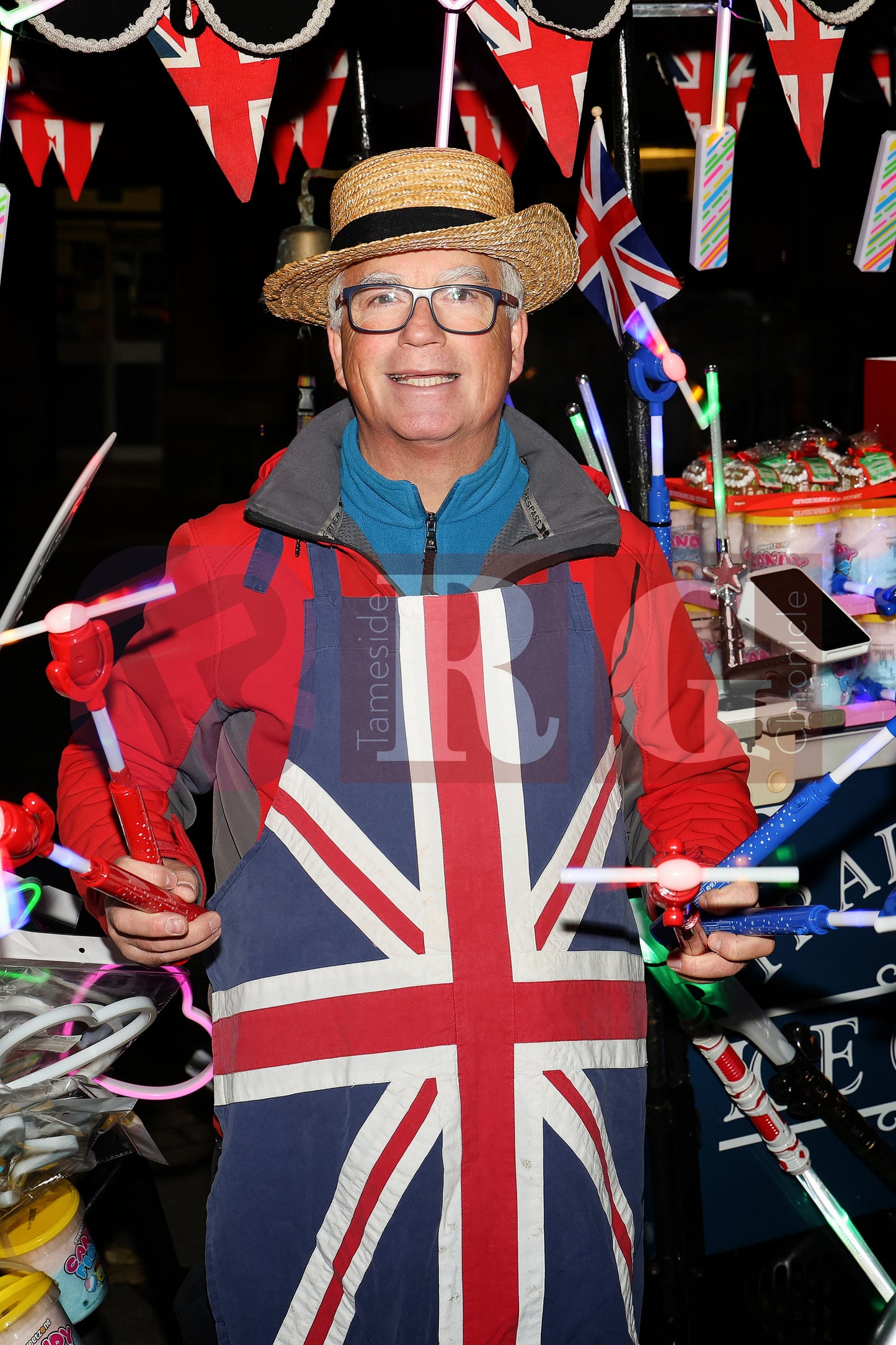 DUKINFIELD LIGHTS SWITCH ON (14).JPG
