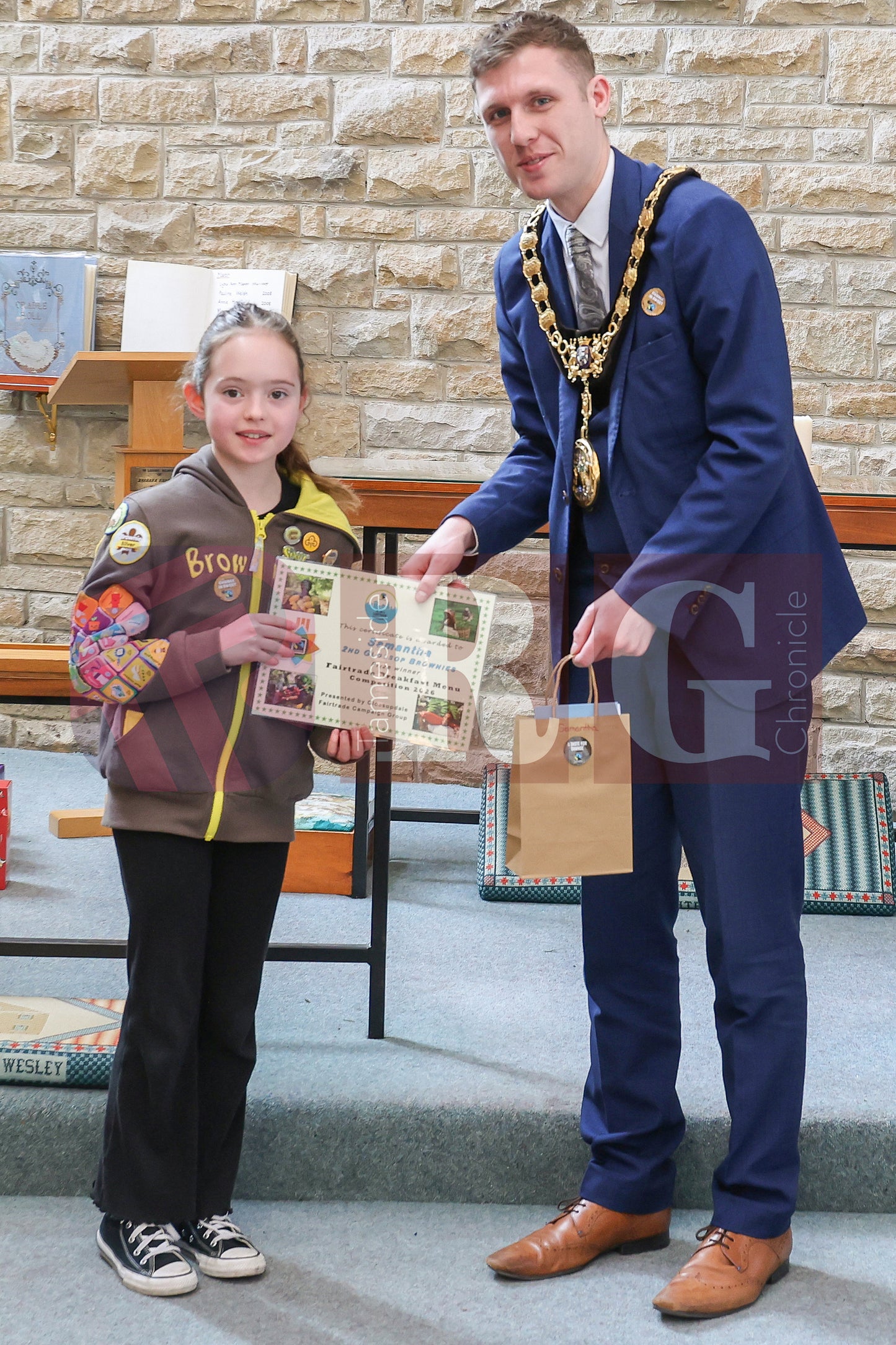 GLOSSOPDALE FAIRTRADE PRIZE GIVING (3).JPG