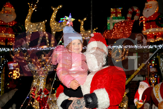 DEWSNAP LANE DUKINFIELD LIGHTS 2025 (19).JPG