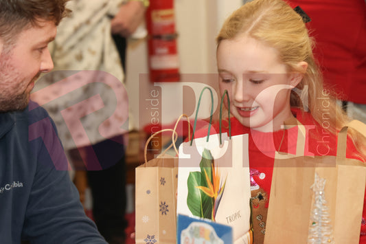ST GEORGE'S XMAS FAIR 2024 (52).JPG