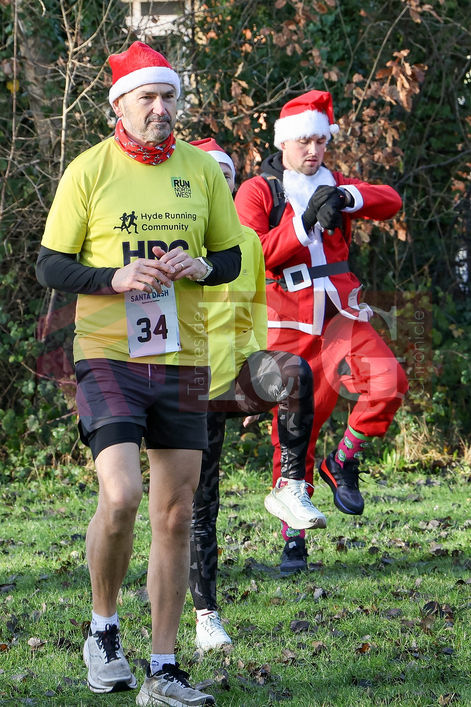 HYDE PURPLE HEART SANTA DASH  (85).JPG