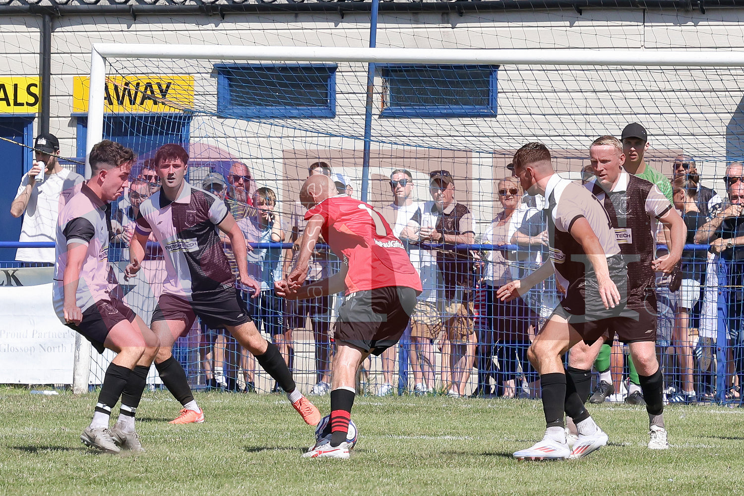 GLOSSOP NORTH EBD V UNITED LEGENDS  (162).jpg