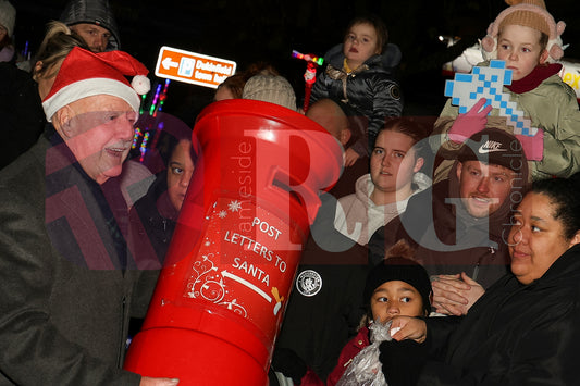 DUKINFIELD LIGHTS SWITCH ON (31).JPG