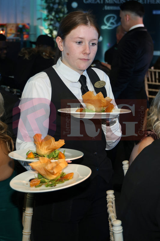 GREAT MINDS TOGETHER CHARITY BALL (180).JPG