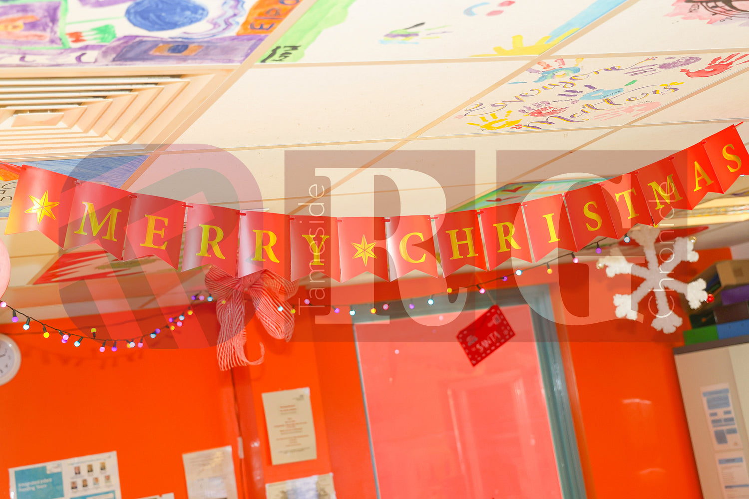 SANTA VISIT TAMESIDE CHILDRENS UNIT 2024 (50).JPG