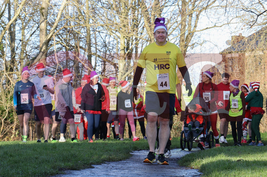 HYDE PURPLE HEART SANTA DASH  (92).JPG