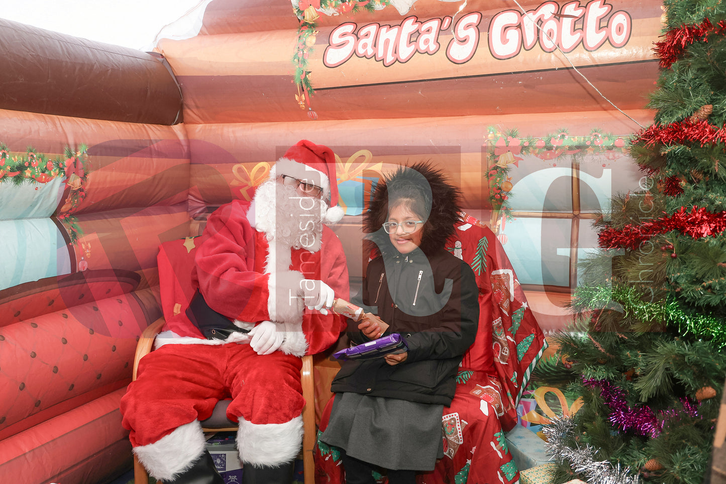 WATERLOO CENTRE XMAS SCHOOL VISIT (9).JPG
