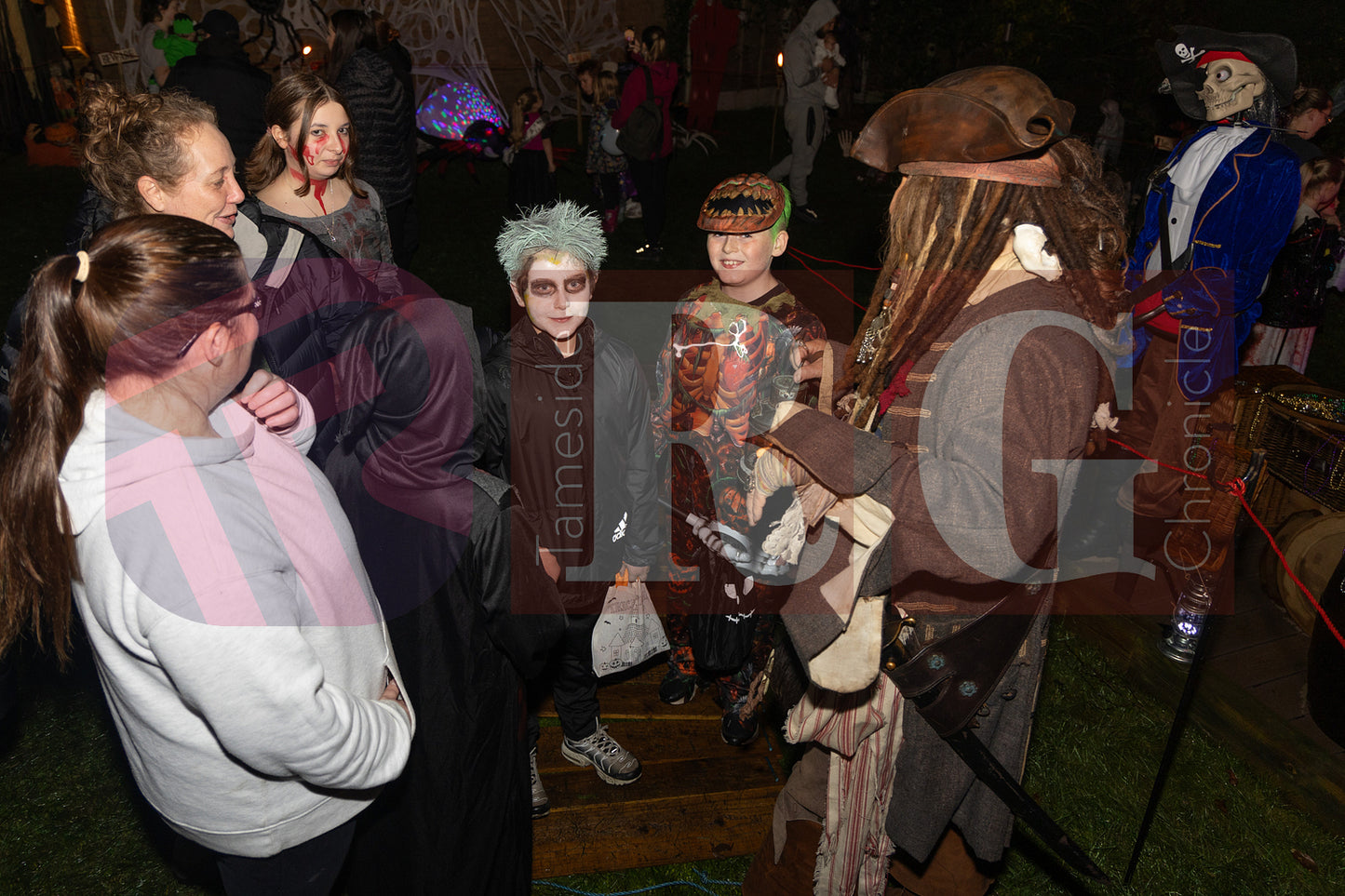 HALLOWEEN SYCAMORES HADFIELD GLOSSOP (74).JPG