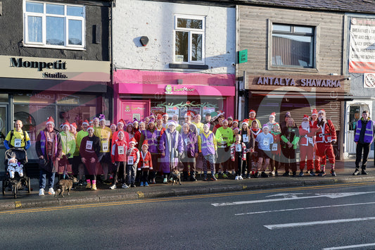 HYDE PURPLE HEART SANTA DASH  (29).JPG
