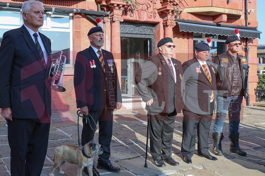 VJ DAY 80 OLDHAM EVENING  (17).JPG