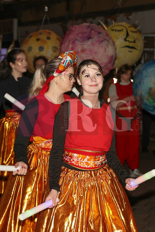LANTERN PARADE STALYBRIDGE (33).JPG