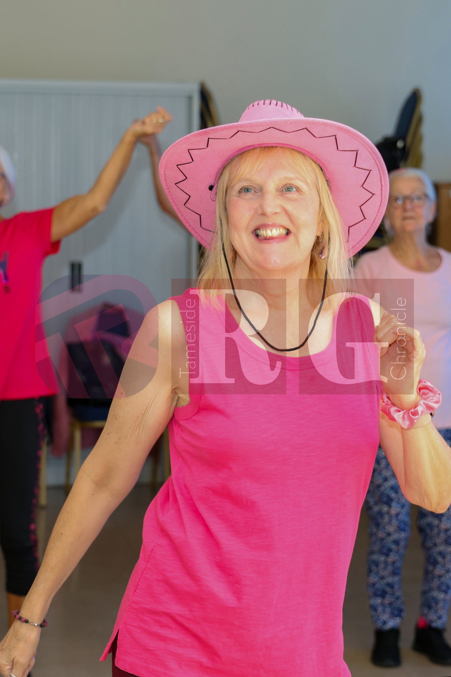 BREAST CANCER  FUNDRAISING GRAFTON CENTRE HYDE (6).JPG