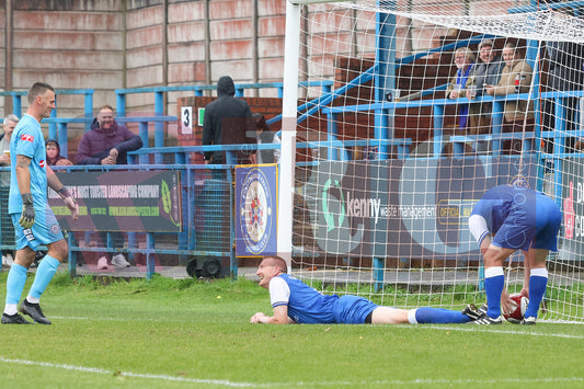 STALYBRIDGE CELTIC LEGENDS V MAN UTD LEGENDS (121).JPG