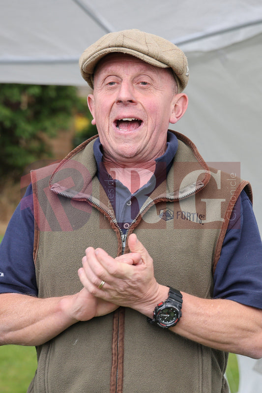 TINTWISTLE GARDENERS SHOW (100).JPG