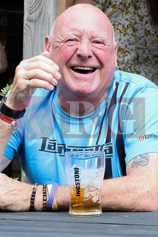 COMMY FEST COMMERCIAL DUKINFIELD (22).JPG