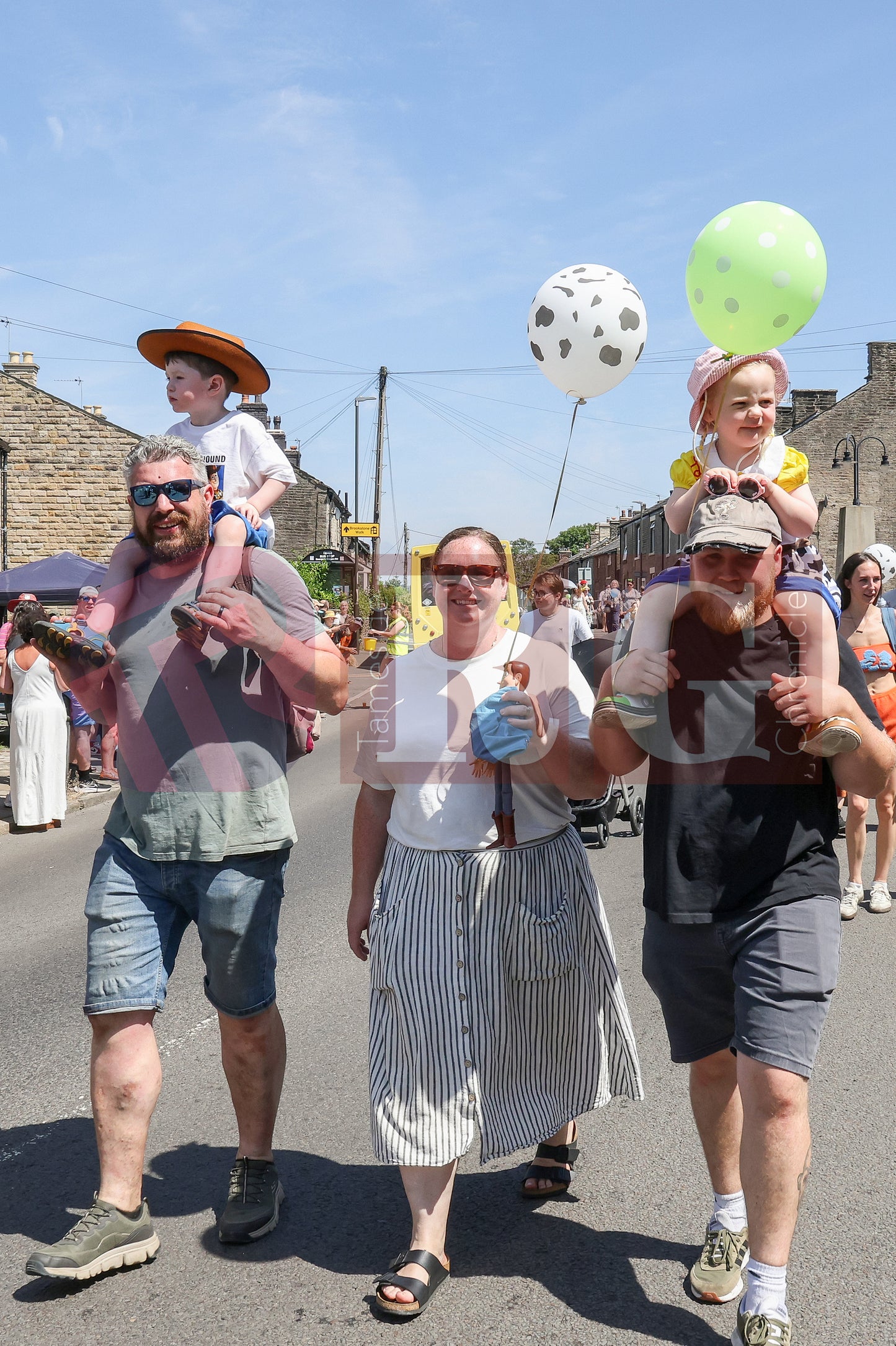 CHARLESWORTH CARNIVAL (5).JPG