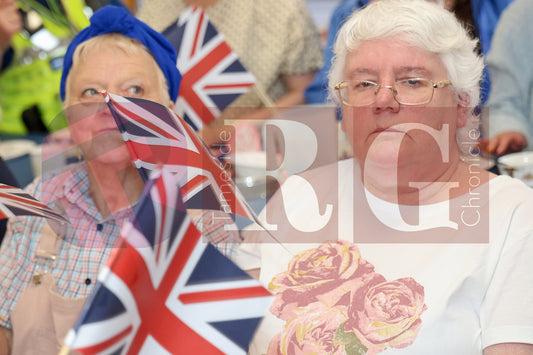 80th VE DAY GAMESLEY  (19).JPG