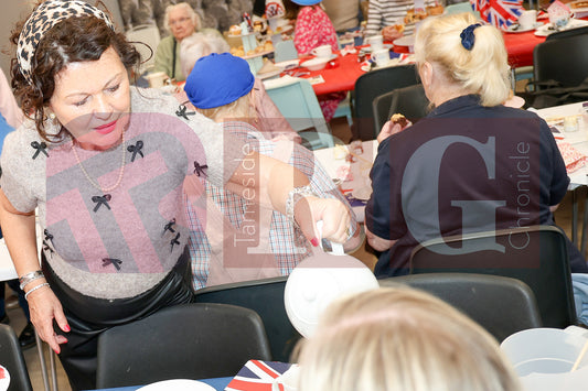 80th VE DAY GAMESLEY  (35).JPG