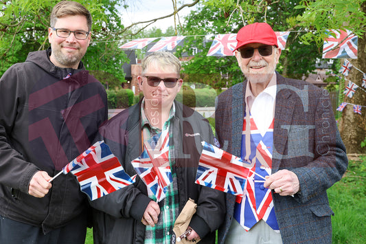 VE DAY THE COMMUNITY GARDEN DUKINFIELD (11).JPG