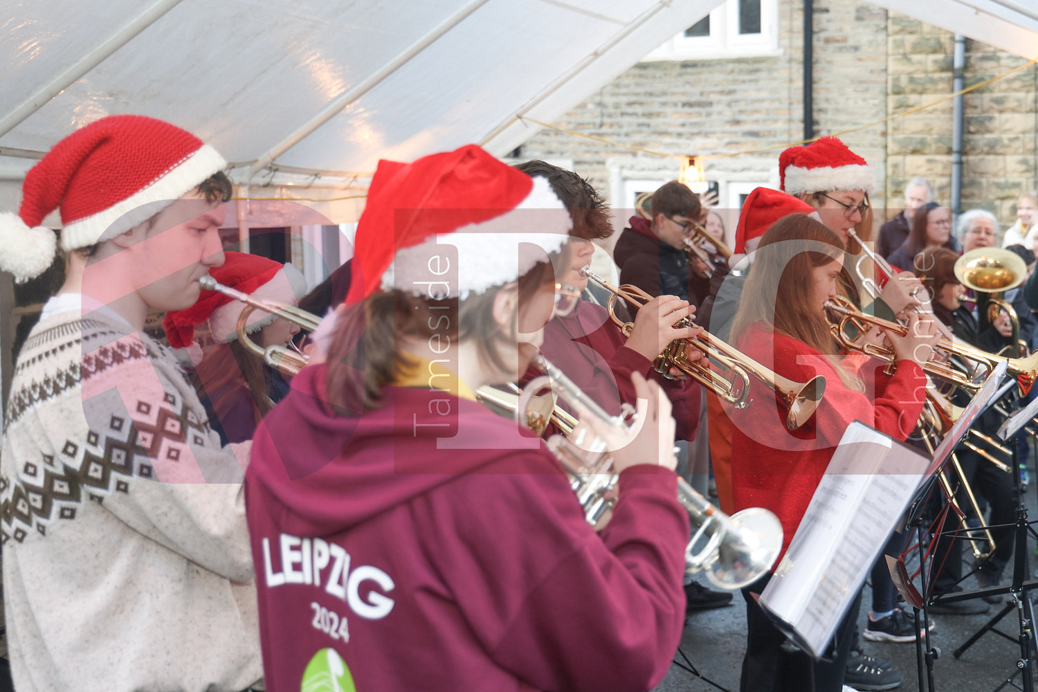 GLOSSOP CHRISTMAS MARKET 2024 (120).JPG