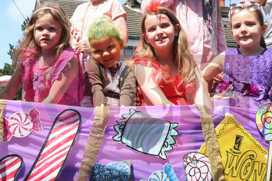 CHARLESWORTH CARNIVAL (28).JPG