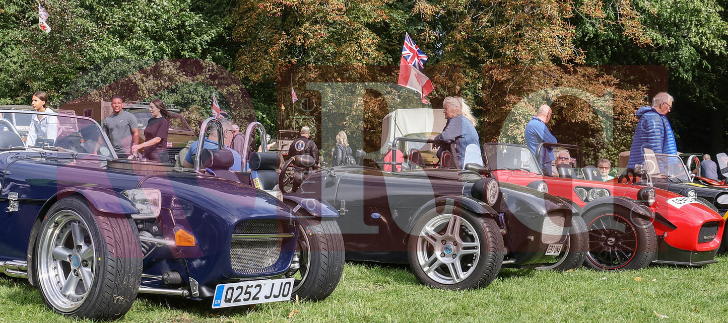 GLOSSOP CAR SHOW (60).JPG