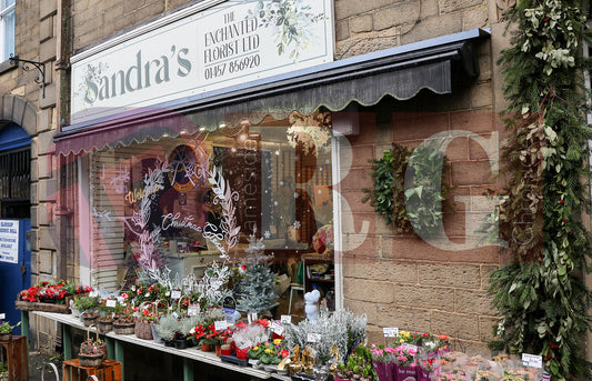 GLOSSOP CHRISTMAS SHOPS 2025 (26).JPG