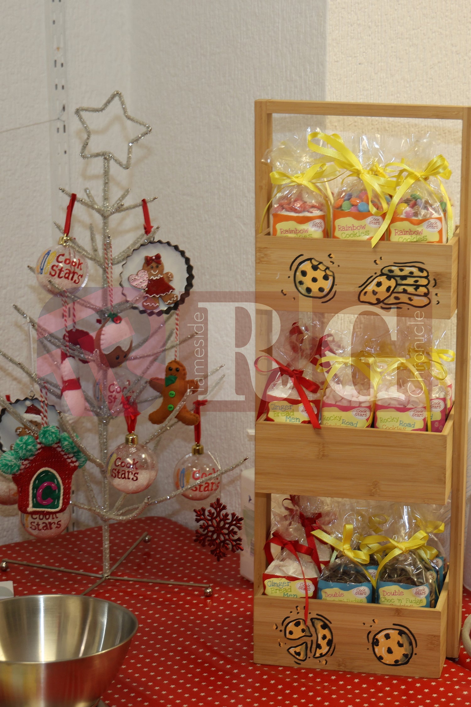 RYECROFT HALL XMAS FAIR (45).JPG