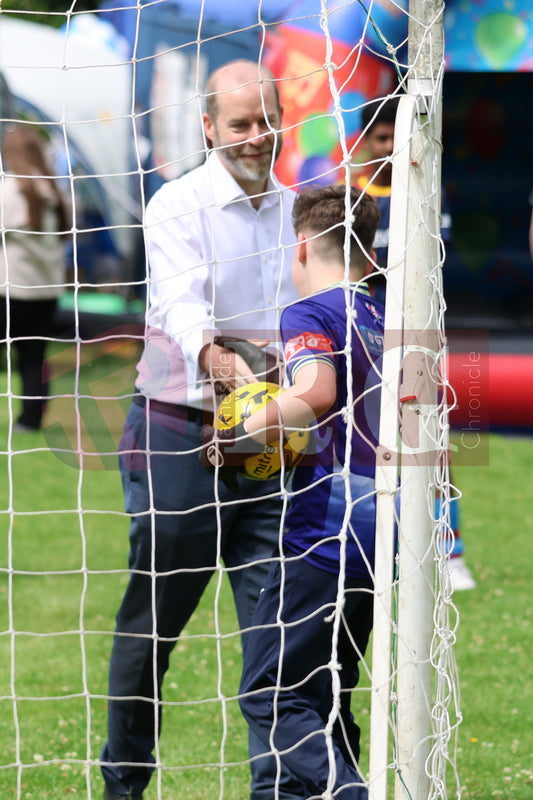 STALYBRIDGE CELETIC 50 YEARS (40).JPG