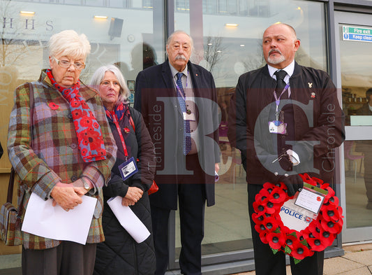 ARMISTICE DAY MOSSLEY HOLLINS 2024 (18).JPG